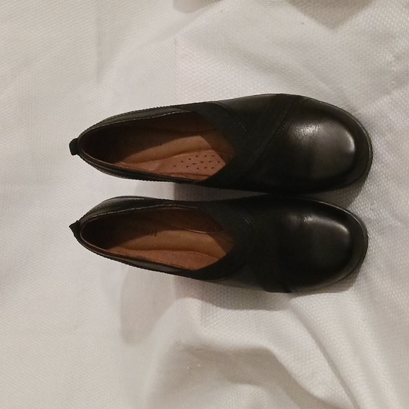 New!! Cobb Hill CH Penfield envl black slip ons - Picture 4 of 10